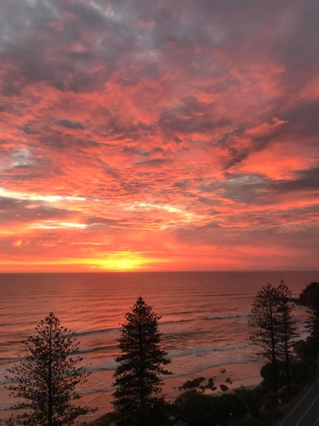 Deluxe Two Bedroom Apartment With Ocean Views Coolum Beach Extérieur photo